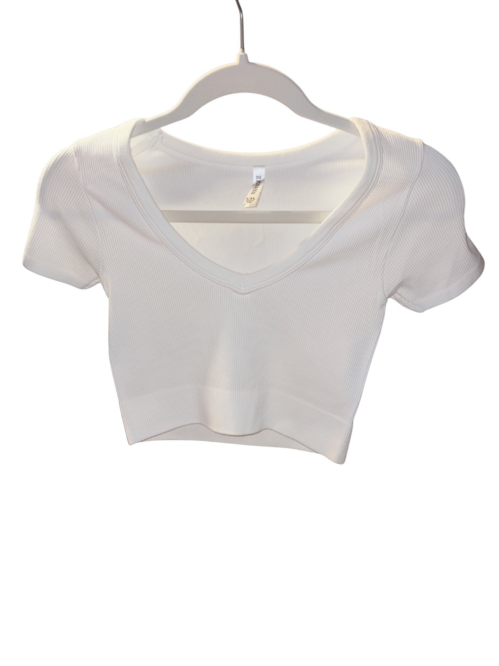 New Zenana White Ribbed V-Neck Crop Top